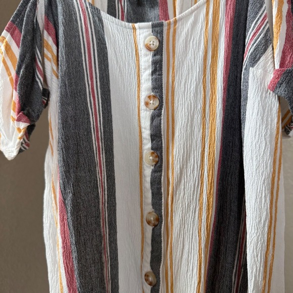 Torrid Cold Shoulder Top Button Down Striped Casual Blouse Size 00 - Picture 4 of 9